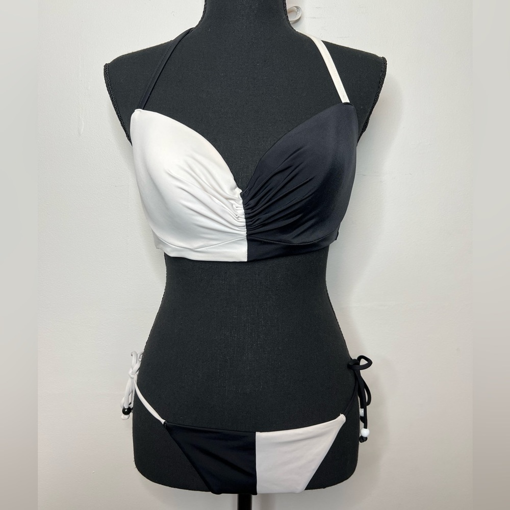 VS Black and White Bead Tie Bikini Set